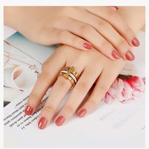 Size 8, gold plated stainless steel numerical Roman ring